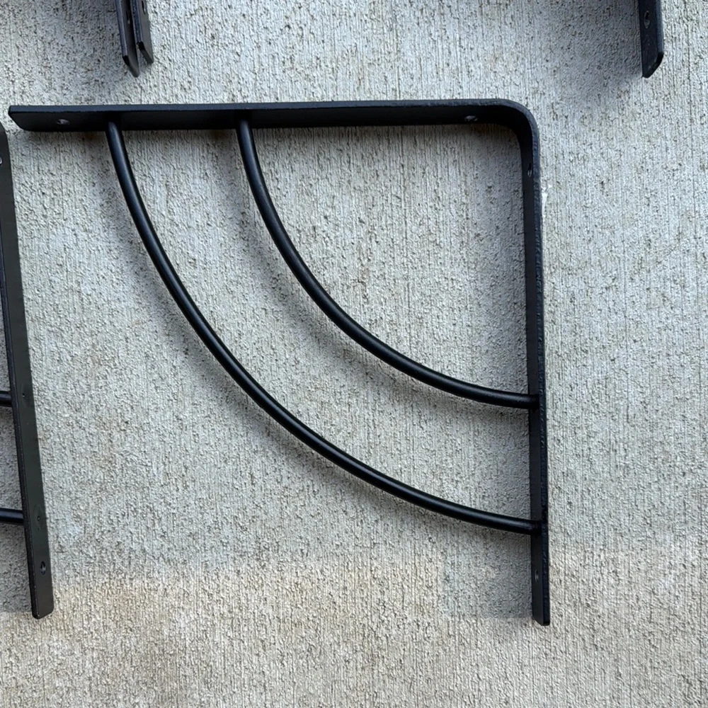 Black Metal Wall Bracket